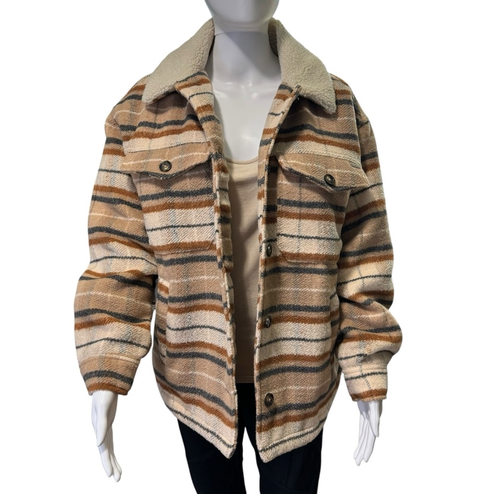 Billabong Women's Lucky Day Trucker Jacket Quilted Padded Multicolor Sz Large - Picture 3 of 16
